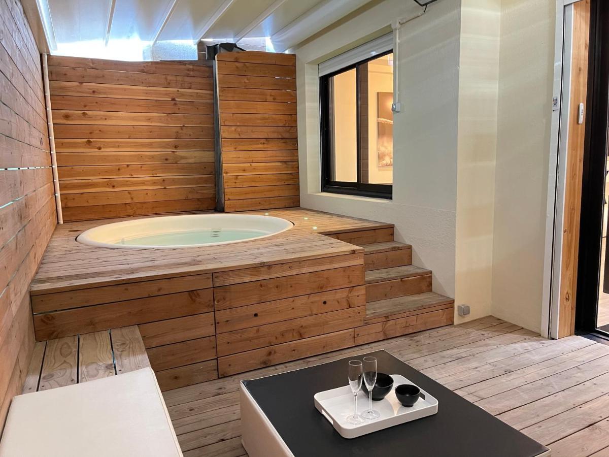 Loft Romantique Spa Διαμέρισμα Νίκαια Εξωτερικό φωτογραφία